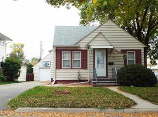 1711 Bertch Ave, Waterloo, IA 50702