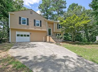 10360 Ash Rill Dr, Alpharetta, GA 30022