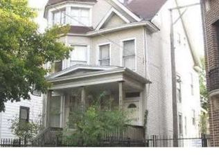 1949 E 72nd St, Chicago, IL 60649