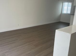 1350 12th St #9, Manhattan Beach, CA 90266