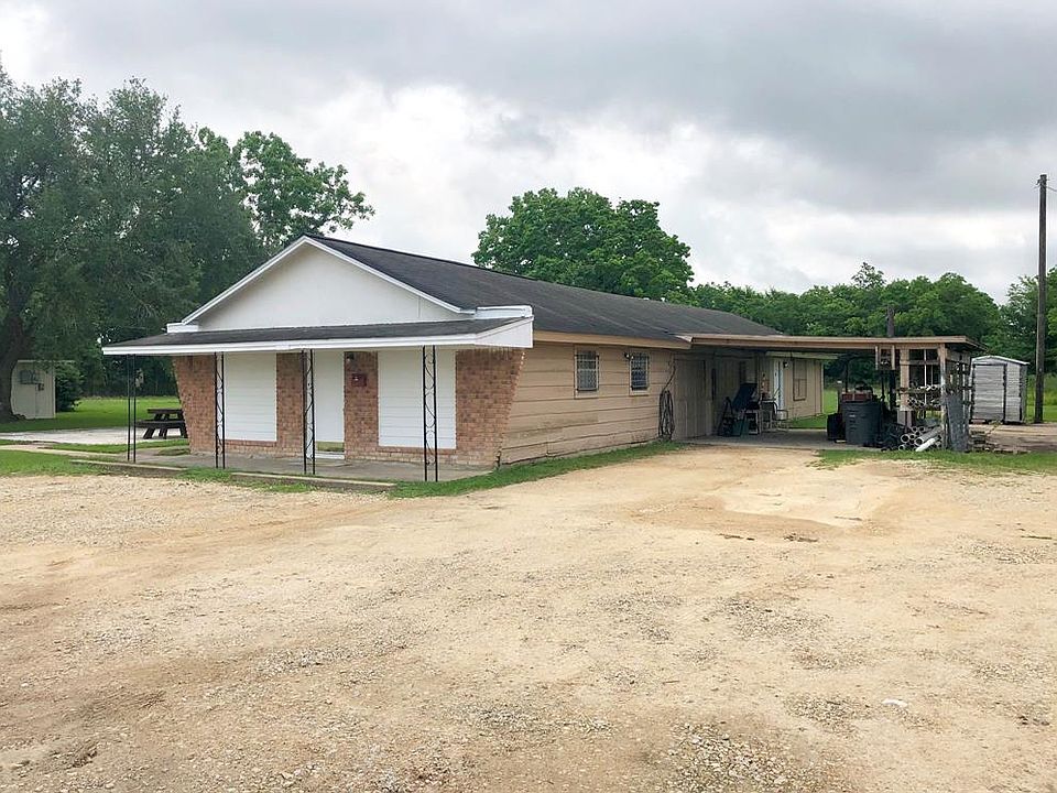 1st image of 909 Avenue C