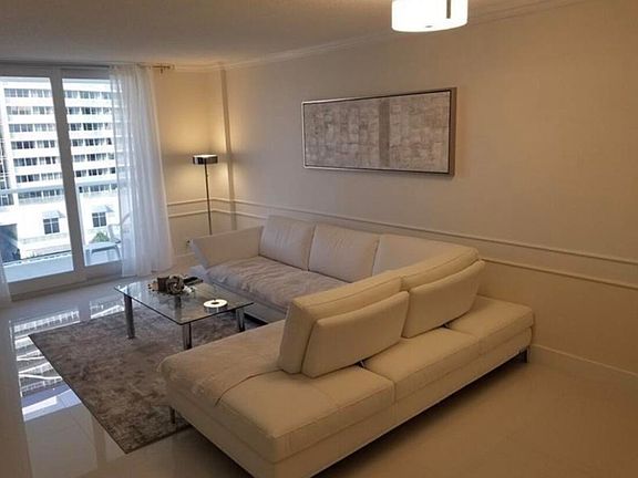 5th image of 336 N Birch Rd APT 10C