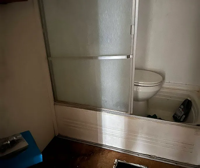 340 E North St #14 — Photo 5