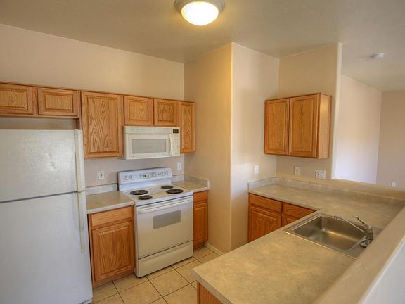 4th image of 8527 E Seabury Ct