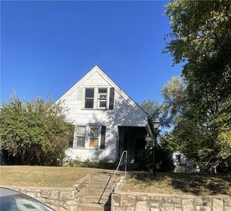 5832 Peery Ave, Kansas City, MO, 64126
