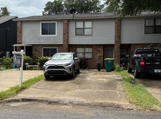 616 Virginia Oak Ct, Fort Walton Beach, FL 32548