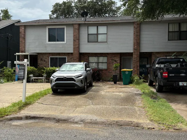 616 Virginia Oak Ct, Fort Walton Beach, FL 32548