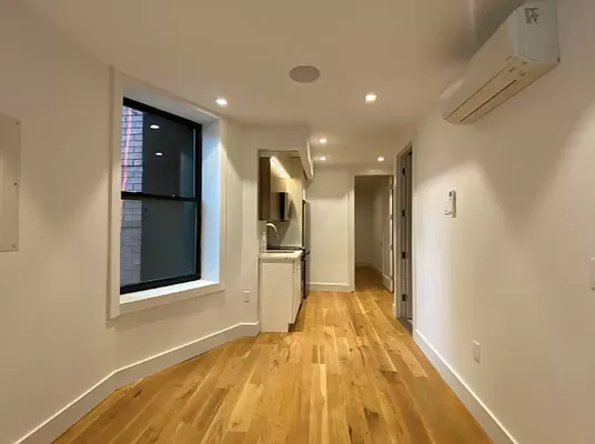 Rented by Hagstrom Management Inc | media 12