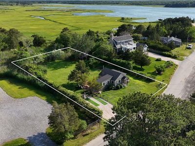 91 NW Landing Road, East Hampton, NY, 11937