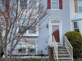 72 Coachlight Dr, Sicklerville, NJ 08081