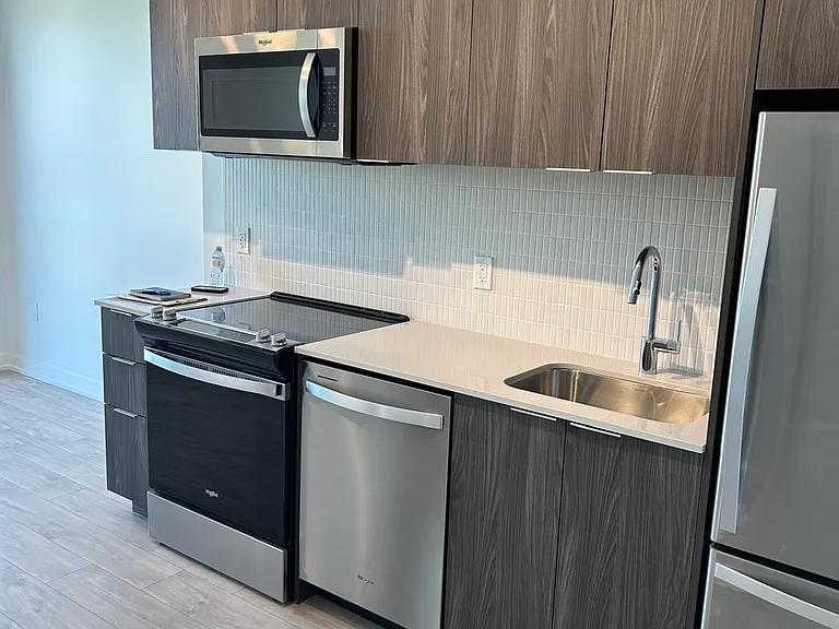 740 Whitlock Ave SE #710 — Photo 4