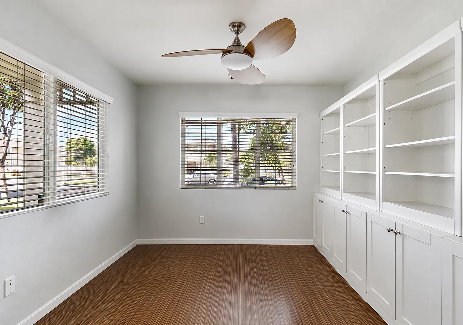 Ocean Pointe: 3-bed, 2.5 bath, single family home now available for rent ! — Photo 2