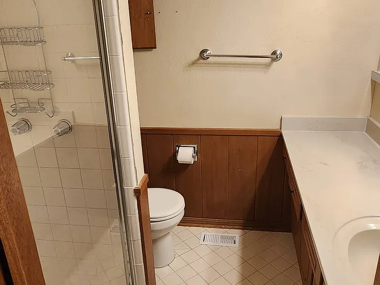 7916 Duane Dr — Photo 8