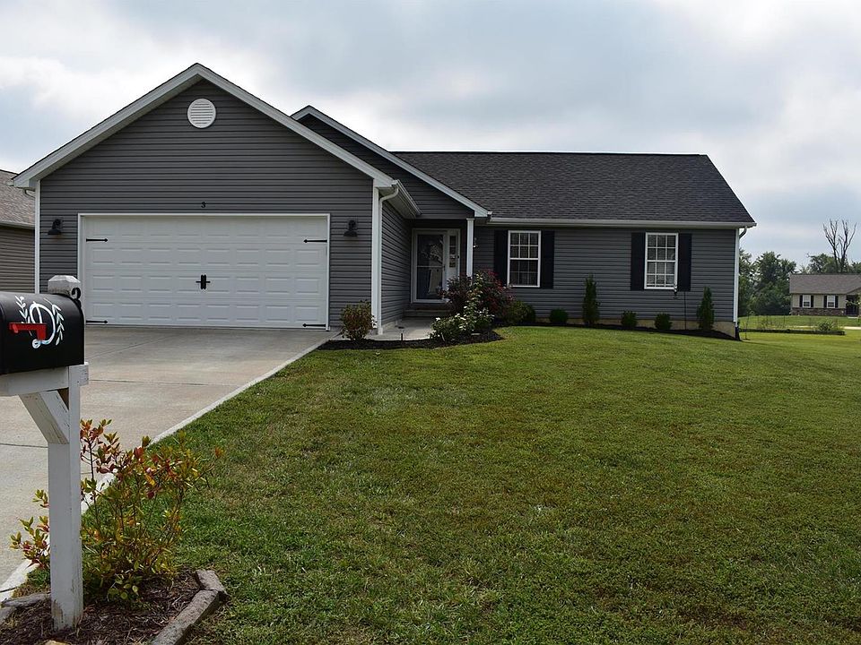 1st image of 3 Briar Ct