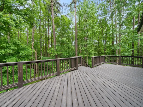 9824 Cloey Dr, Wake Forest, NC 27587