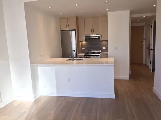 Rented by Mirador Real Estate | media 127