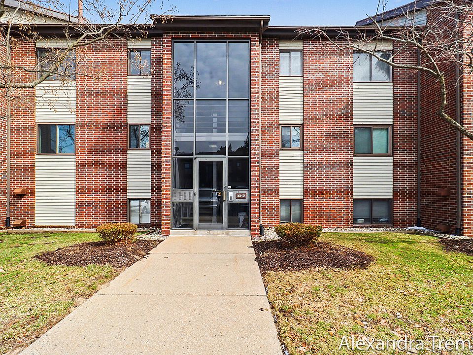 1st image of 3312 Devonwood Hills Dr NE #C
