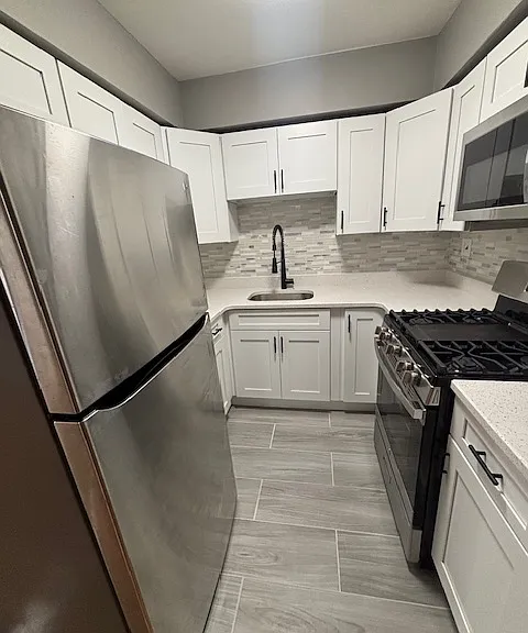 1816 Bussing Ave #2 — Photo 3