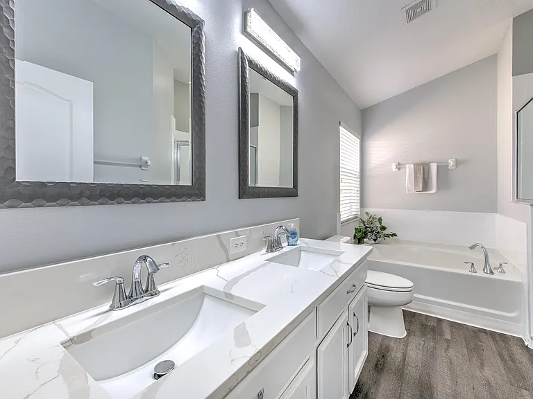 13526 Fladgate Mark Dr — Photo 32