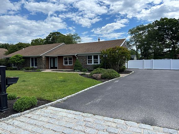2nd image of 42 Annandale Road