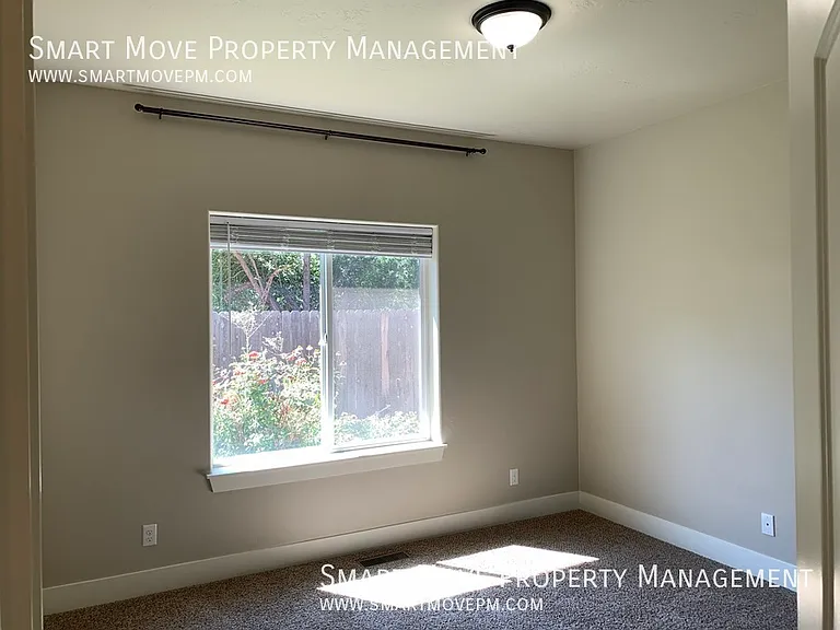 9445 W Woodland Dr — Photo 15