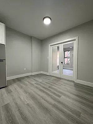 Rented by Peter R. Hungerford, LREB | media 16