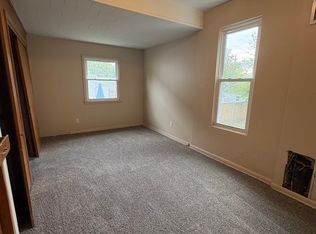 998 9th St #1, Marion, IA 52302