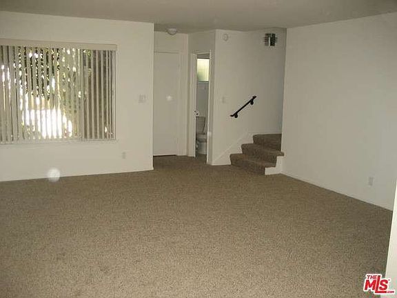 4th image of 11138 Aqua Vista St APT 23