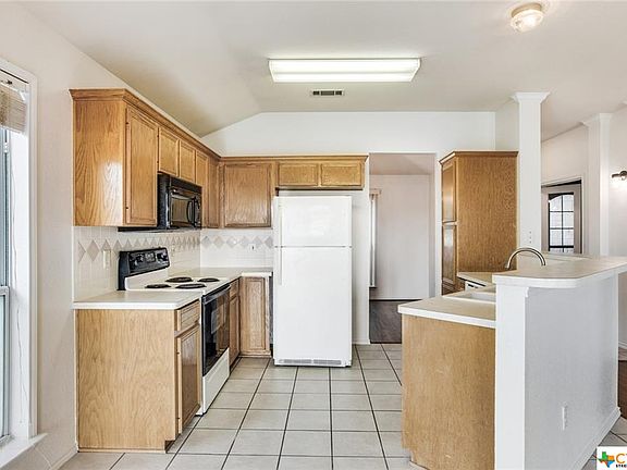 5th image of 218 Tepee Dr