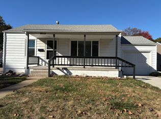 2011 N Union St, Fremont, NE 68025