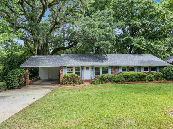 2114 Deerfield Dr, Tallahassee, FL 32308