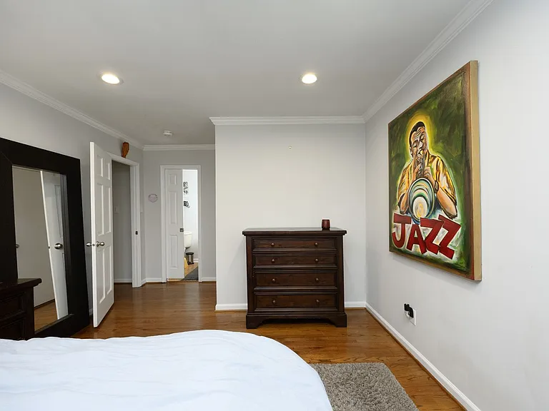 506 Bayberry Dr — Photo 33