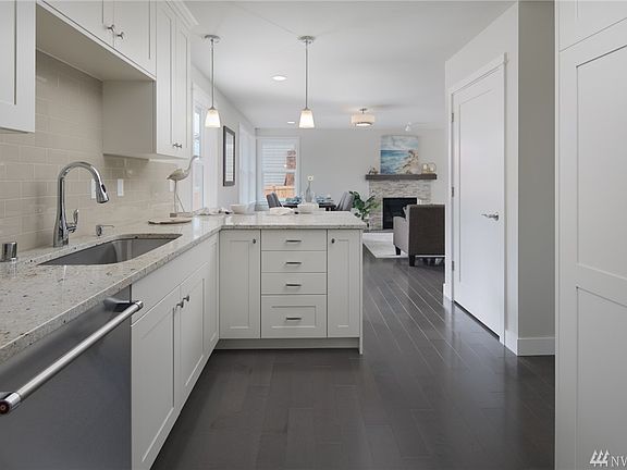 5th image of 1525 NE 171st St