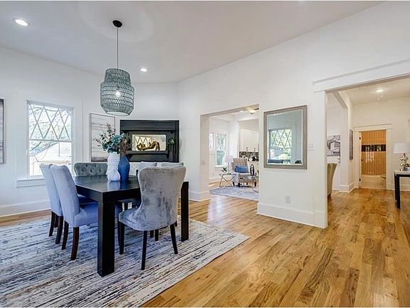 3rd image of 1226 Greenwich St SW