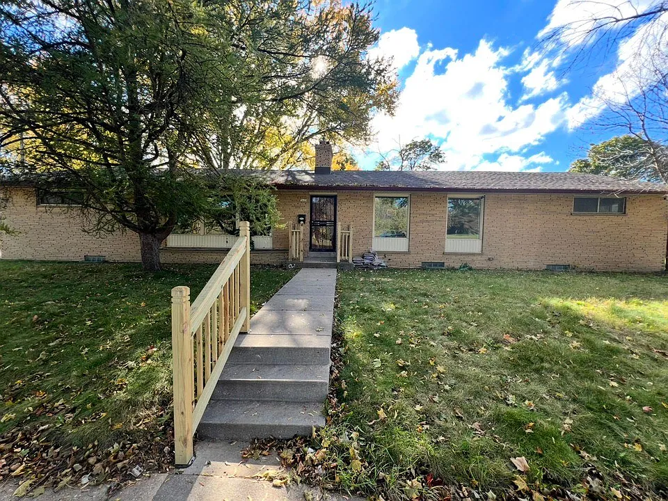 5629 W Lincoln Creek Dr