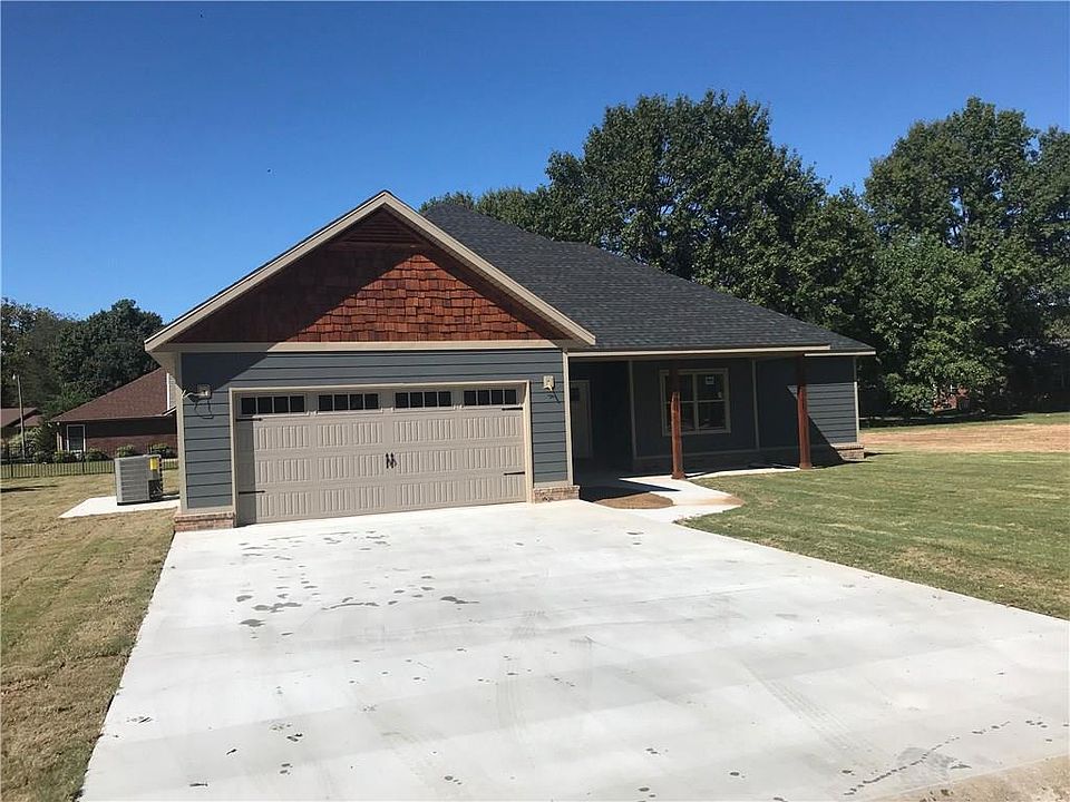 1st image of 13411 Fairway Ct