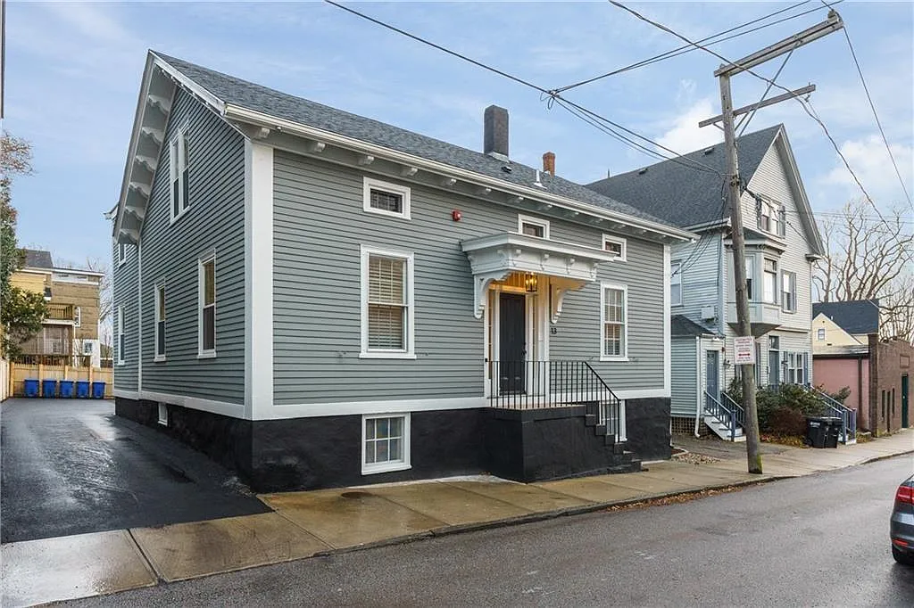 1 bed, 800 sqft, $2,800 — Photo 1
