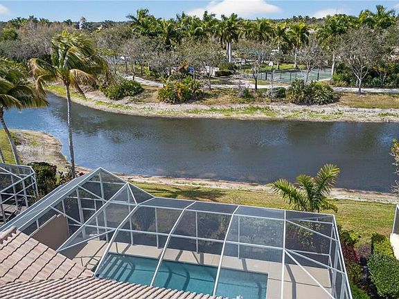 3rd image of 28330 Moray DR