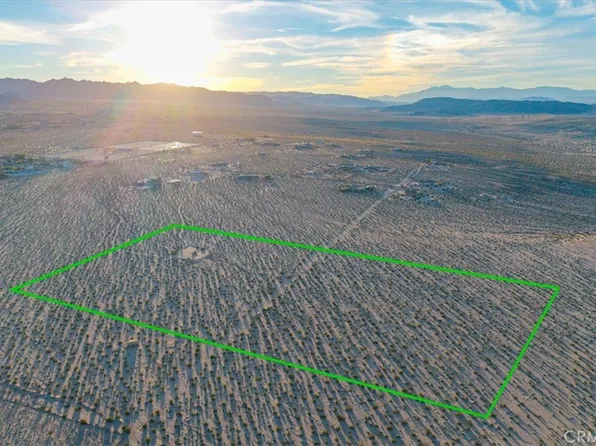 3 Laura Ln, Twentynine Palms, CA 92277