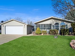 44 N Hawthorn Dr, Altoona, IA 50009