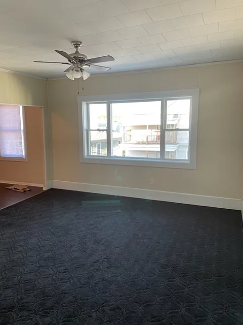 98 Oregon St — Photo 1