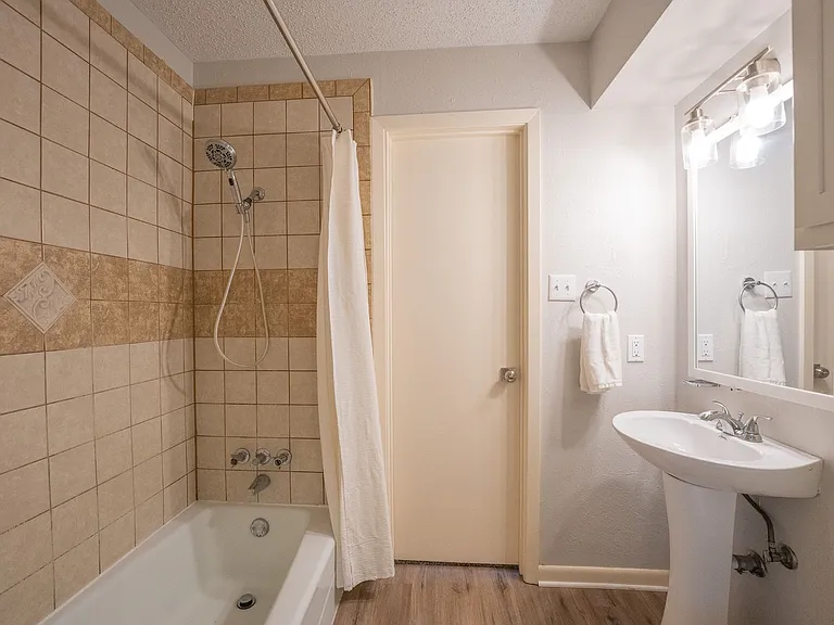5508 Flamingo Dr — Photo 23