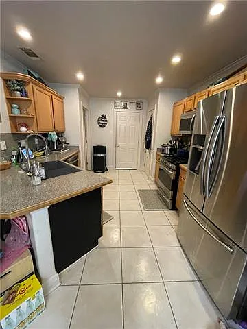 2304 McNamara St — Photo 5