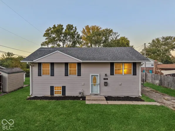 136 Washington St, Franklin, IN 46131