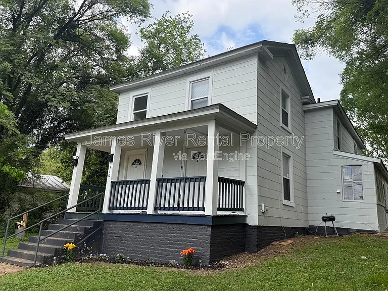 710 Grady St #B — Photo 13