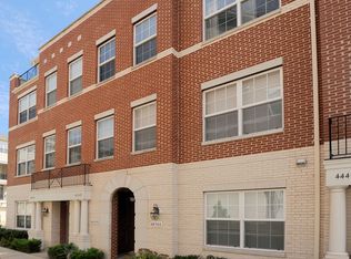 4438B Beechstone Ln, Fairfax, VA 22033
