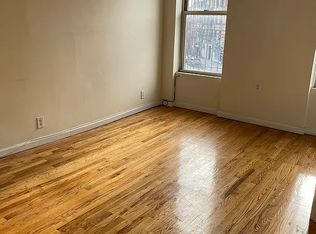 325 Division Ave #3A, Brooklyn, NY 11211