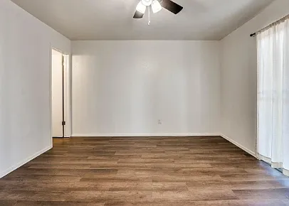 8801 Saint George Way — Photo 20