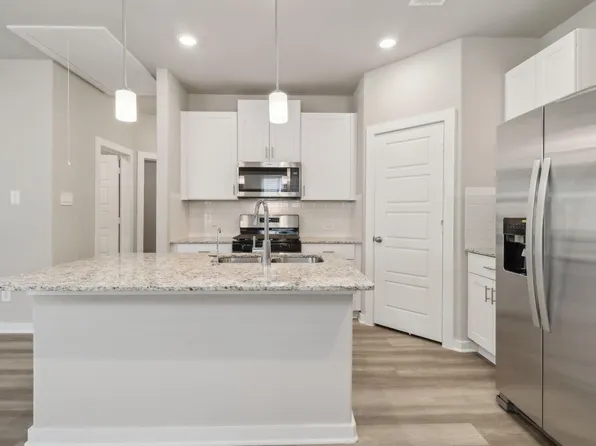 1662 Shae Oak Ln, Conroe, TX 77304