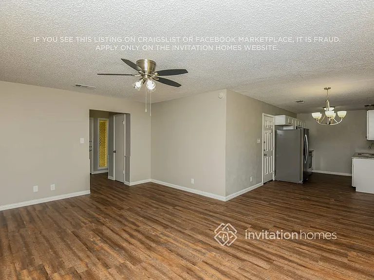 708 Sue Ann Ln — Photo 4